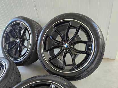 BMW X3 X4 G01 G02 20 inch OEM velgen breedset demo zomerbanden