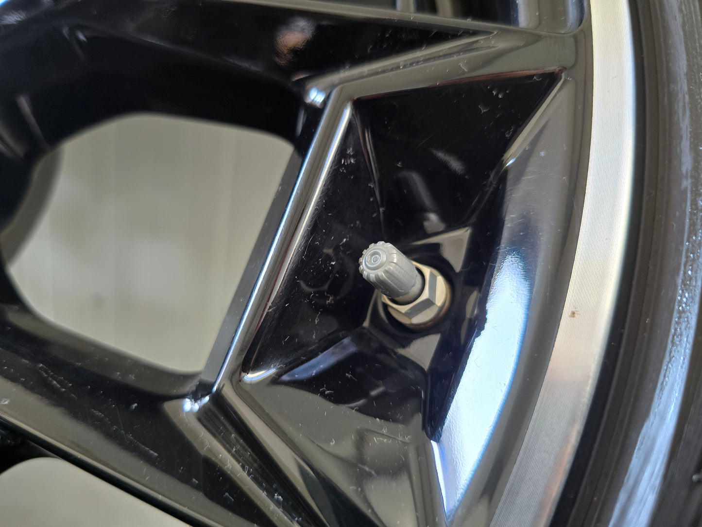 BMW X3 X4 G01 G02 20 inch OEM velgen breedset demo zomerbanden