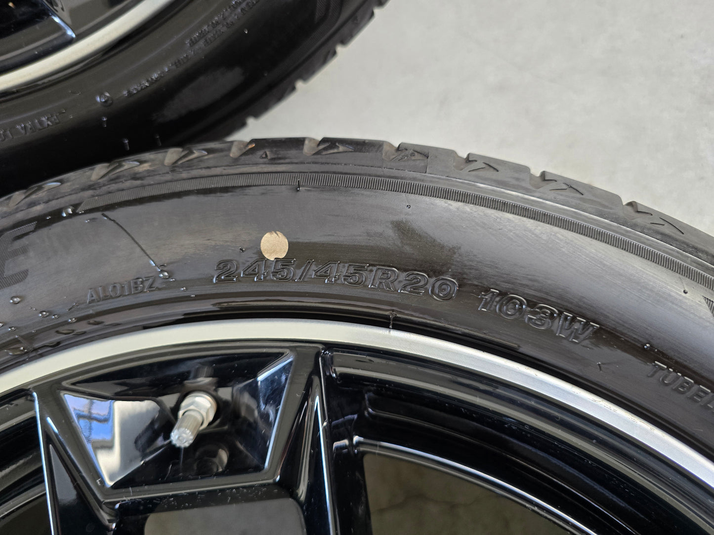 BMW X3 X4 G01 G02 20 inch OEM velgen breedset demo zomerbanden