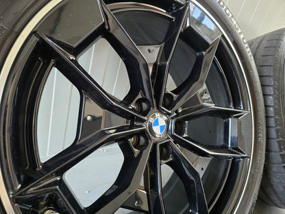 BMW X3 X4 G01 G02 20 inch OEM velgen breedset demo zomerbanden