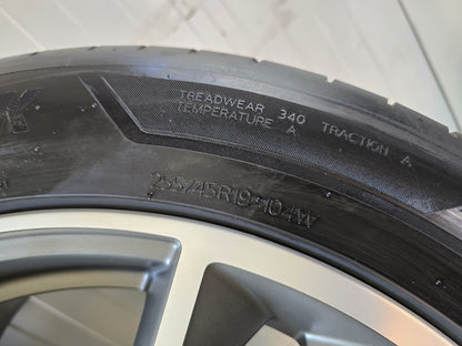 Audi Q3 19 inch Audi Sport velgen zomerbanden