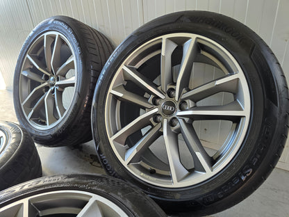 Audi Q3 19 inch Audi Sport velgen zomerbanden