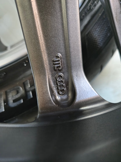Audi Q3 19 inch Audi Sport velgen zomerbanden