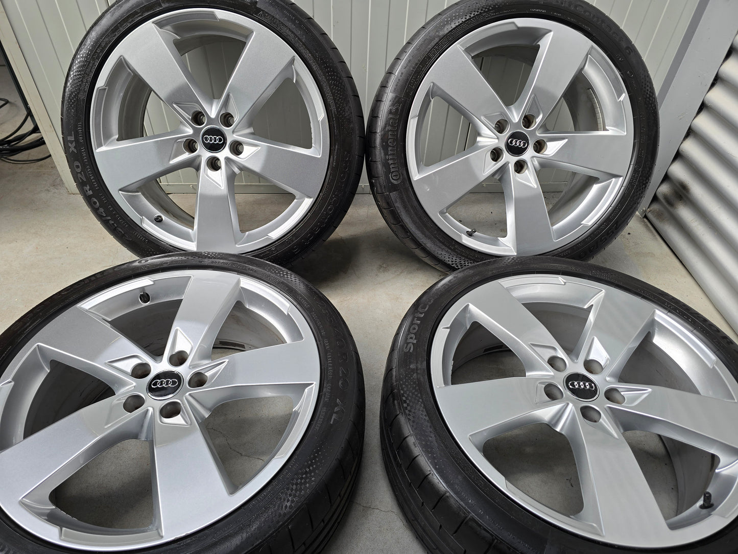 Audi Q5 Q3 A6 20 inch S Line velgen zomerbanden