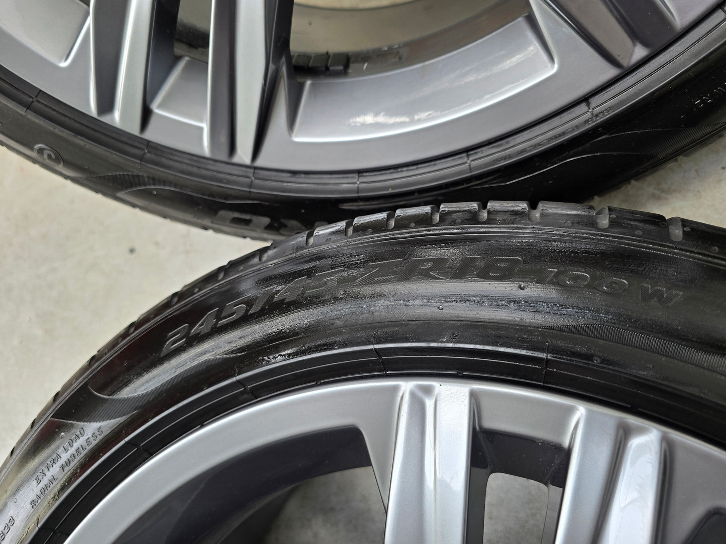 Volkswagen Arteon Passat 18 inch R-Line velgen zomerbanden