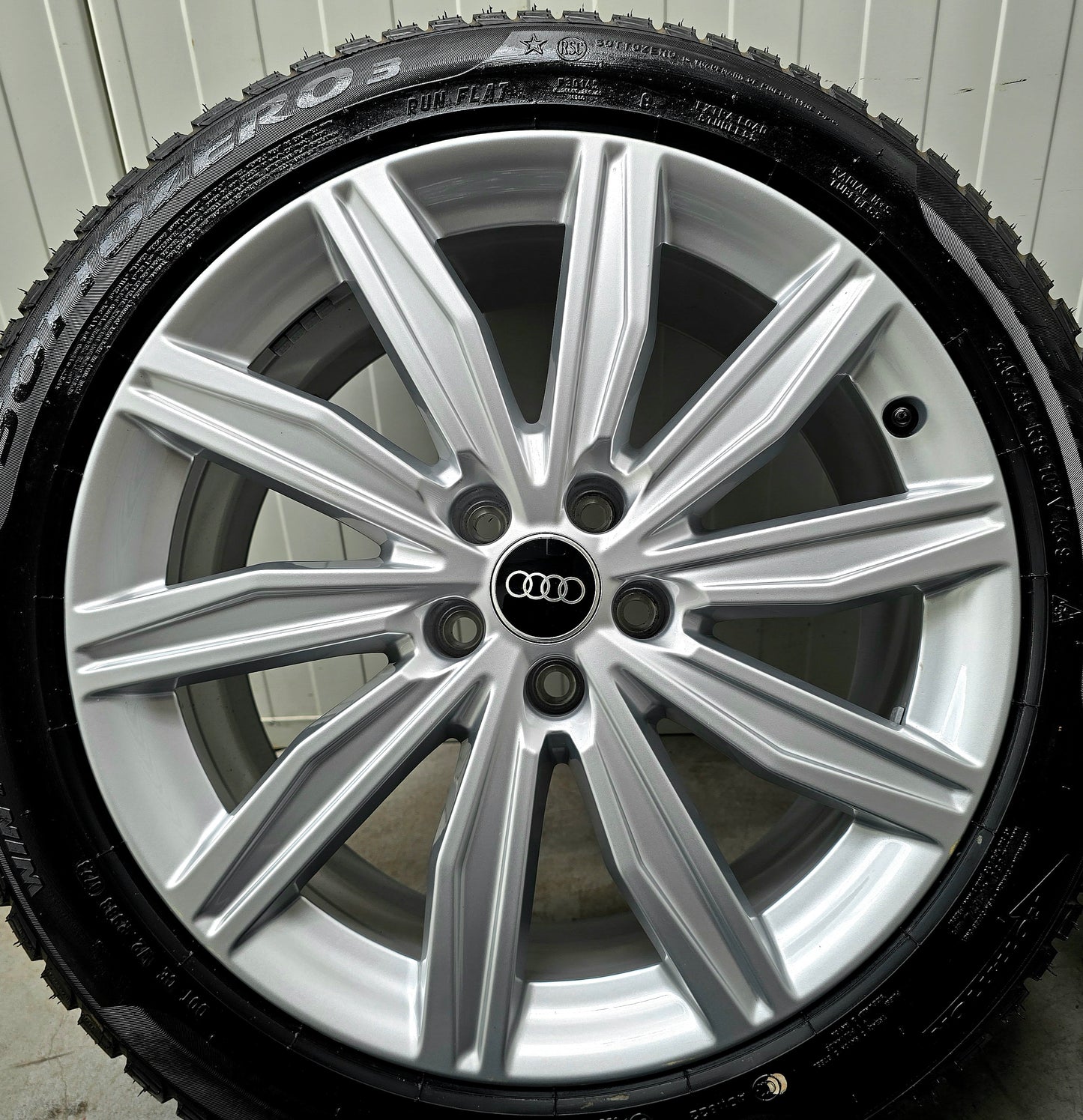 NIEUW Audi A6 A7 A8 Q5 19 inch velgen winterbanden OEM