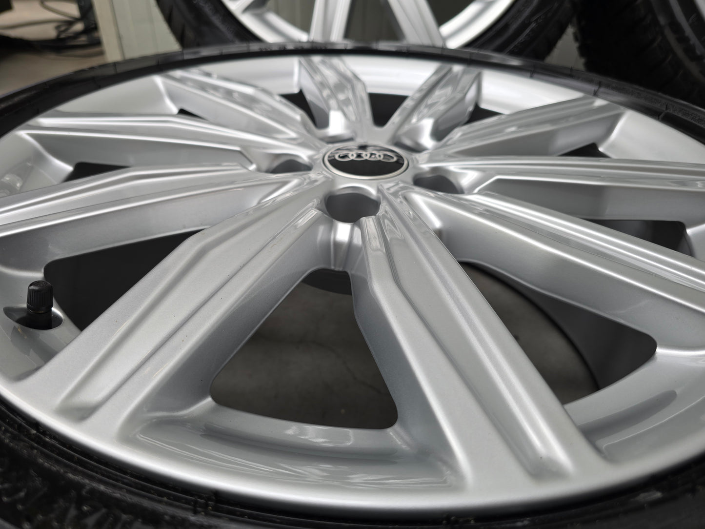 NIEUW Audi A6 A7 A8 Q5 19 inch velgen winterbanden OEM