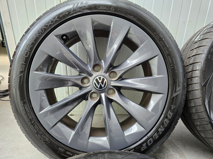 Volkswagen Transporter T5 T6 19 inch zomerbanden 7mm - UNIEK