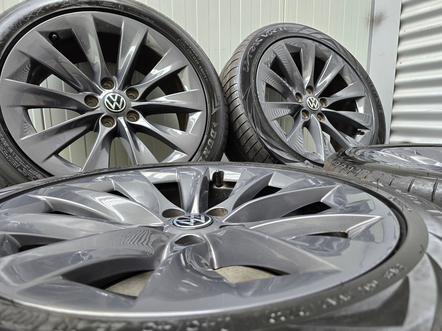 Volkswagen Transporter T5 T6 19 inch zomerbanden 7mm - UNIEK