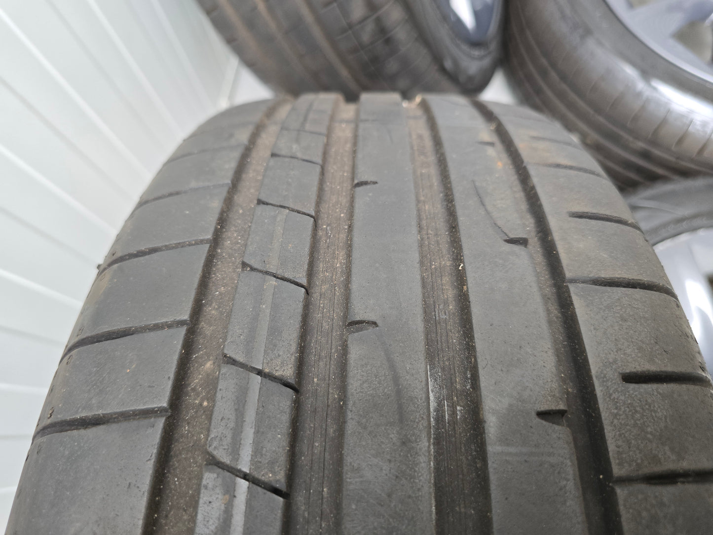 Volkswagen Transporter T5 T6 19 inch zomerbanden 7mm - UNIEK