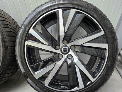 Volvo V90 S90 XC70 19 inch velgen winterbanden origineel