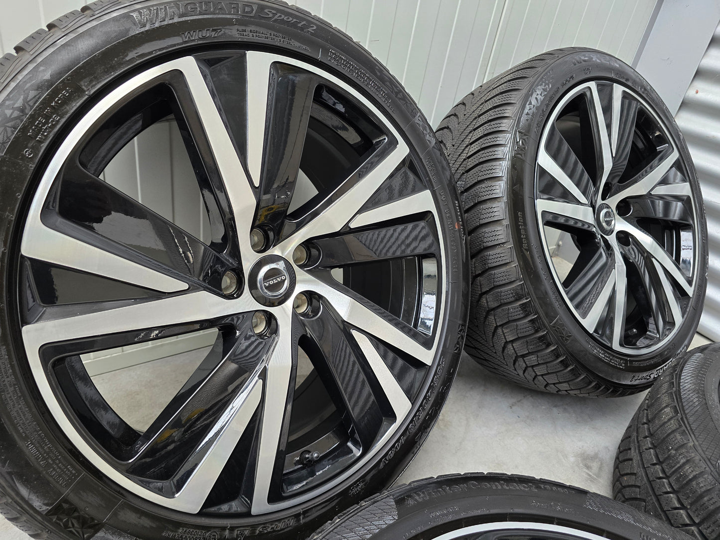 Volvo V90 S90 XC70 19 inch velgen winterbanden origineel