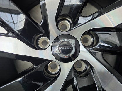 Volvo V90 S90 XC70 19 inch velgen winterbanden origineel