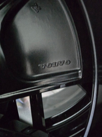 Volvo V90 S90 XC70 19 inch velgen winterbanden origineel