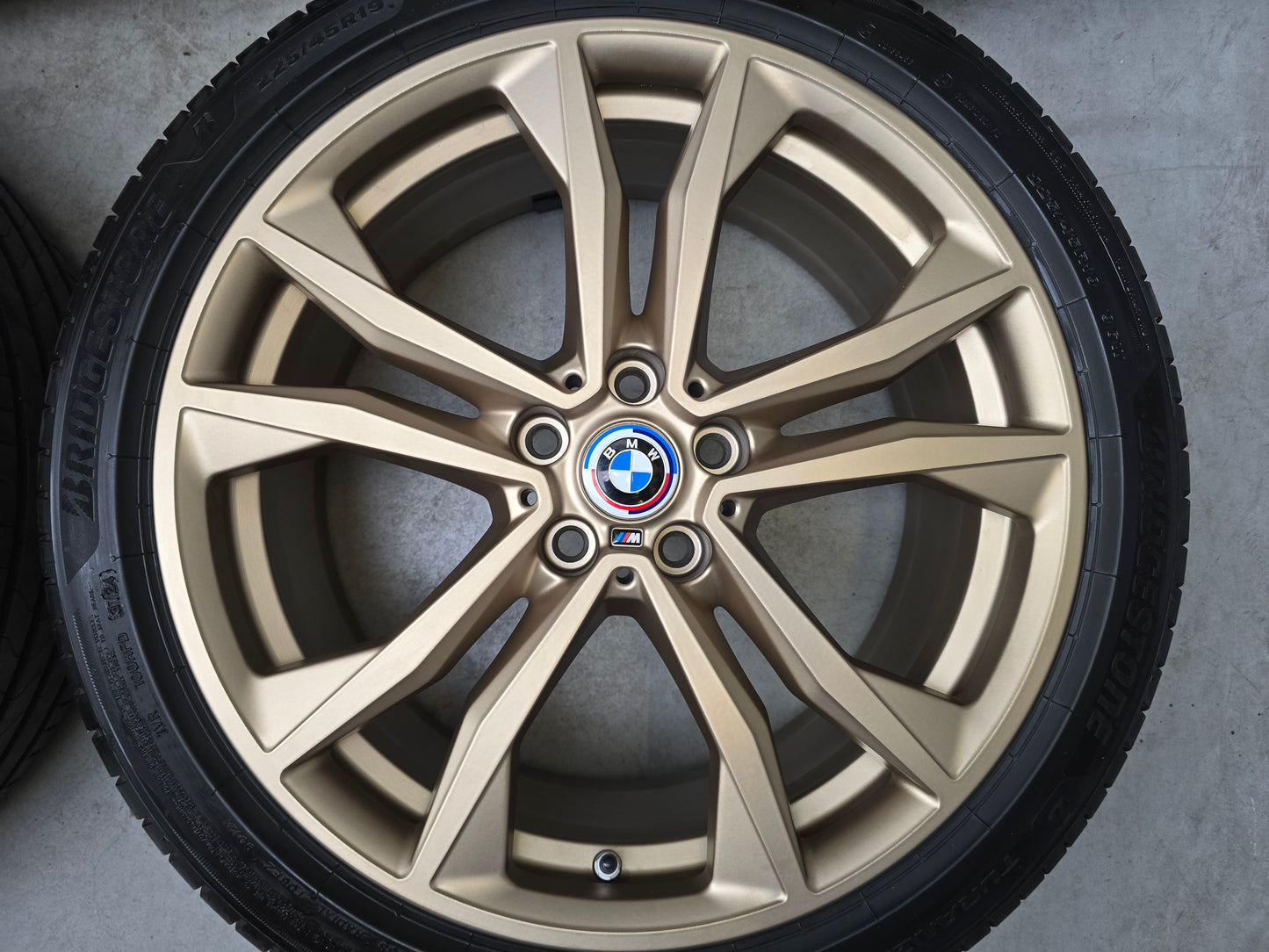 BMW X1 F48 U11 X2 F39 U10 19 inch 715M velgen zomerbanden Gold Bronze