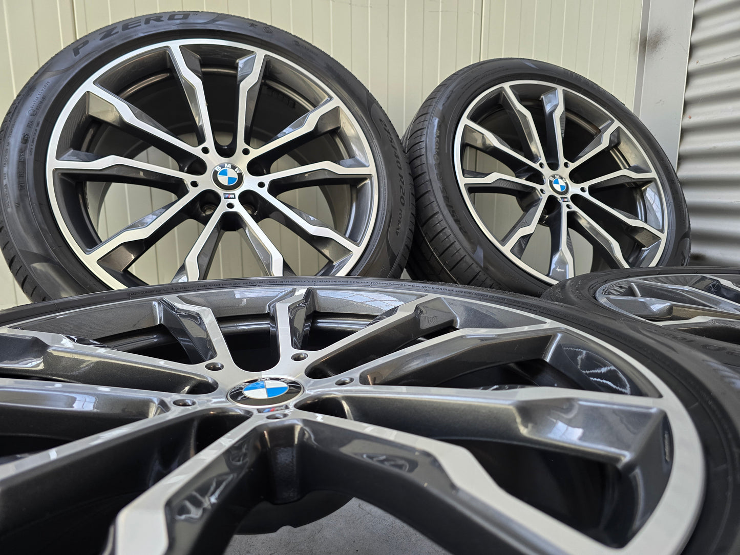 BMW X3 X4 G01 G02 20 inch 699M velgen zomerbanden Pirelli nieuw