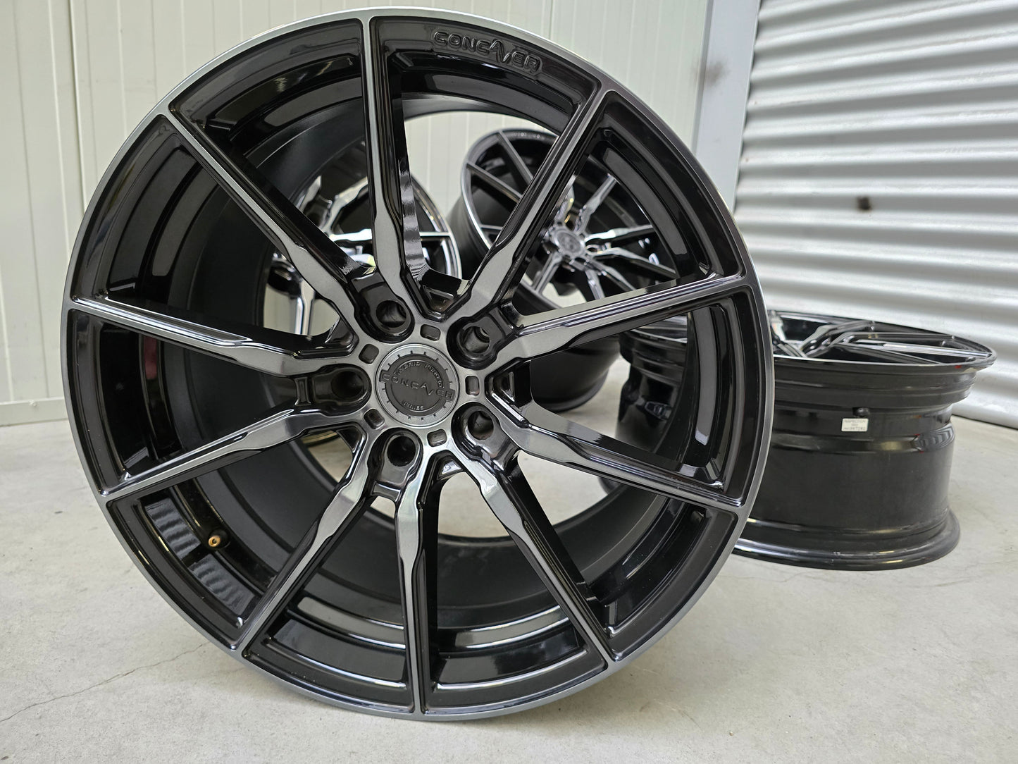 Concaver CVR4 Black/Smoked cut BMW 19 inch velgen breedset 5x120