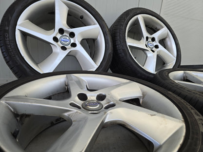 Volvo S60 S80 V60 V70 18 inch velgen zomerbanden