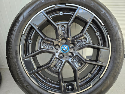 Demo BMW IX 21 inch velgen zomerbanden 1011 velgen sport