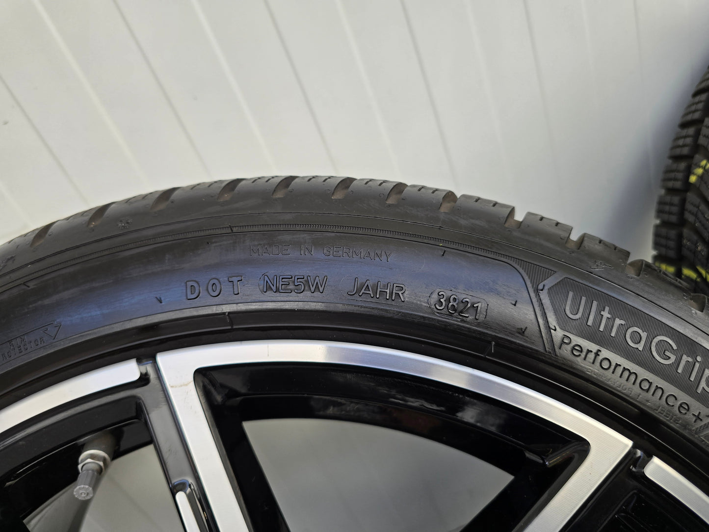 BMW i4 4 Serie G26 859M 19 inch velgen winterbanden breedset