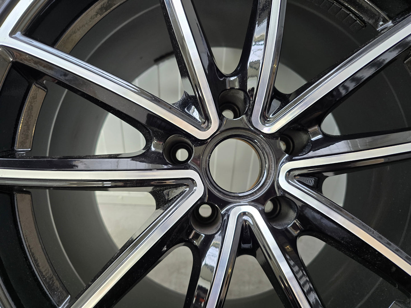 Audi e-tron GT Porsche Panamera 20 inch velgen winterbanden breedset