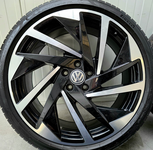Volkswagen Arteon Passat Nashville 20 inch velgen zomerbanden