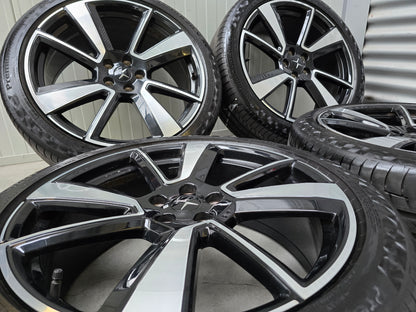 Polestar 20 inch sport velgen 5x108 zomerbanden Volvo Lynk & Co