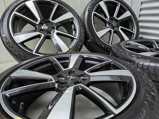 Polestar 20 inch sport velgen 5x108 zomerbanden Volvo Lynk & Co
