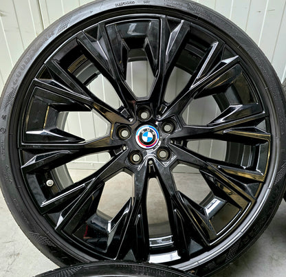 BMW i4 4 ser G26 862i 20 inch breedset velgen zomerbanden zwart
