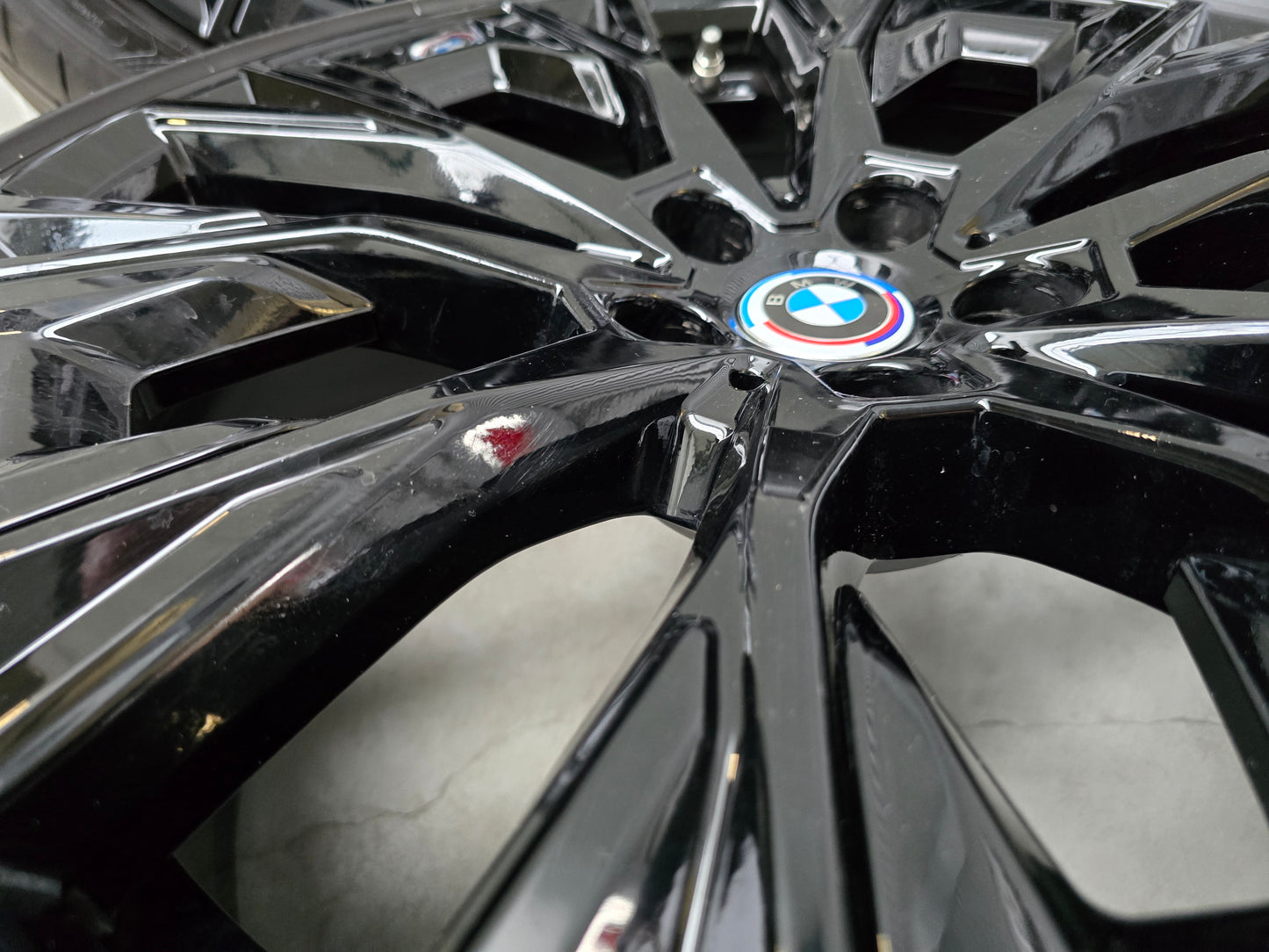 BMW i4 4 ser G26 862i 20 inch breedset velgen zomerbanden zwart
