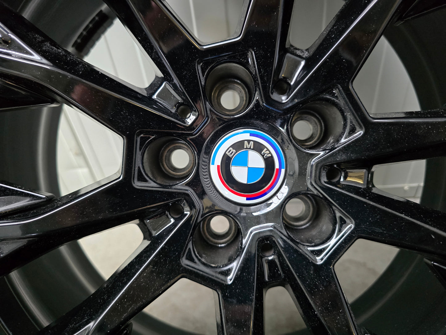 BMW i4 4 ser G26 862i 20 inch breedset velgen zomerbanden zwart