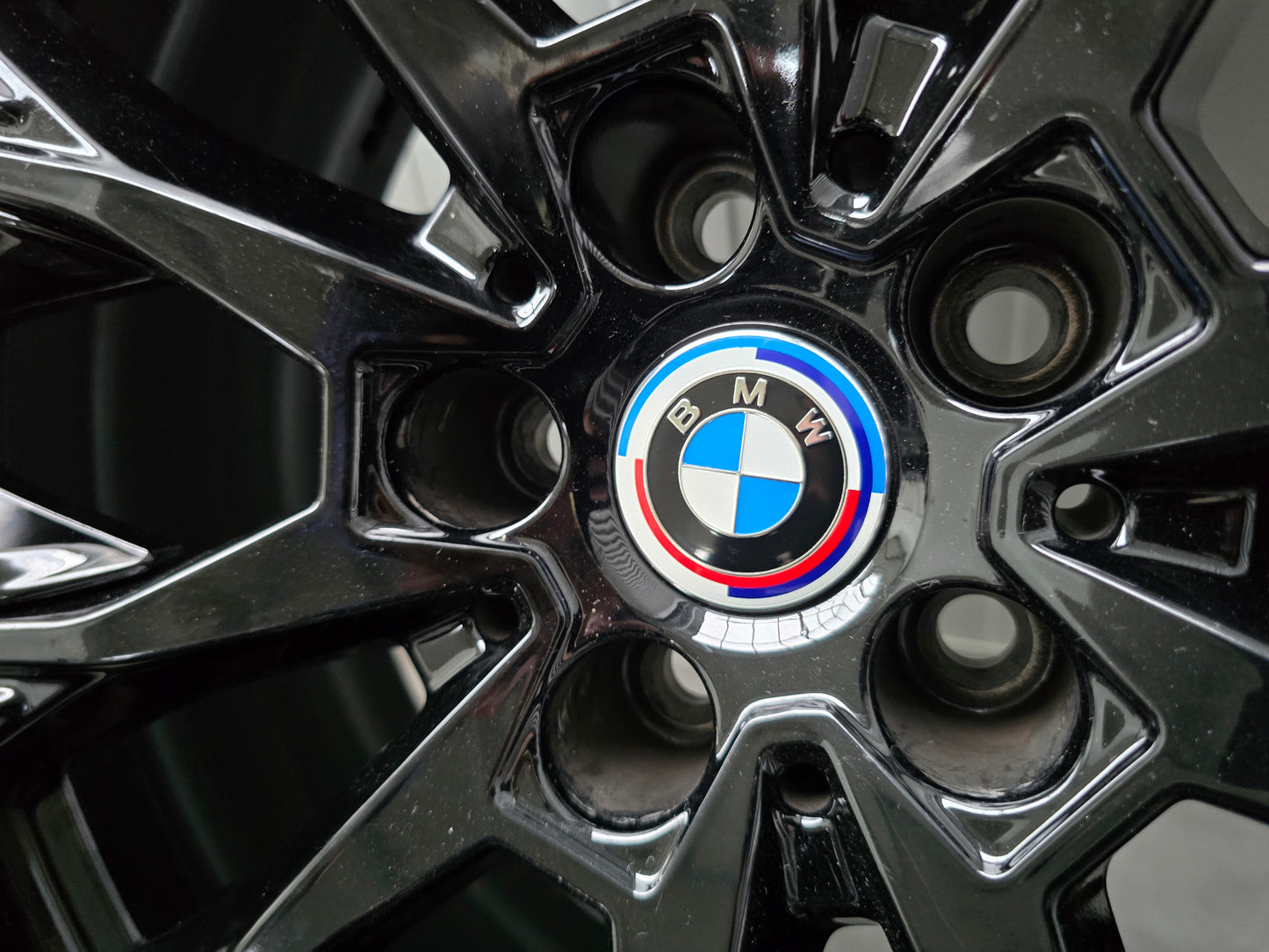 BMW i4 4 ser G26 862i 20 inch breedset velgen zomerbanden zwart