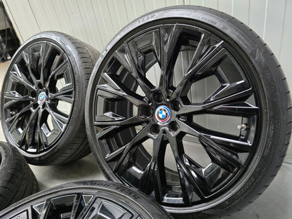 BMW i4 4 ser G26 862i 20 inch breedset velgen zomerbanden zwart
