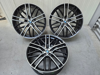3x OEM BMW 650M 21 inch velg 8.5J ET25 Two-Tone 7 serie