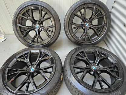 BMW 5 Serie G30 G31 i4 845M 19 inch velgen winterbanden breedset