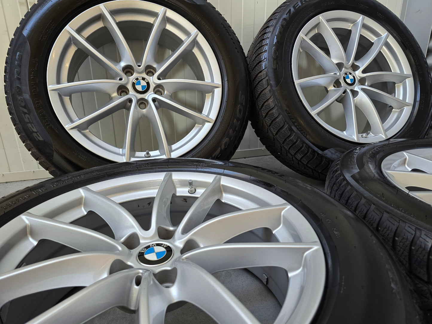 BMW X3 X4 G01 G02 618 18 inch velgen winterbanden DEMO
