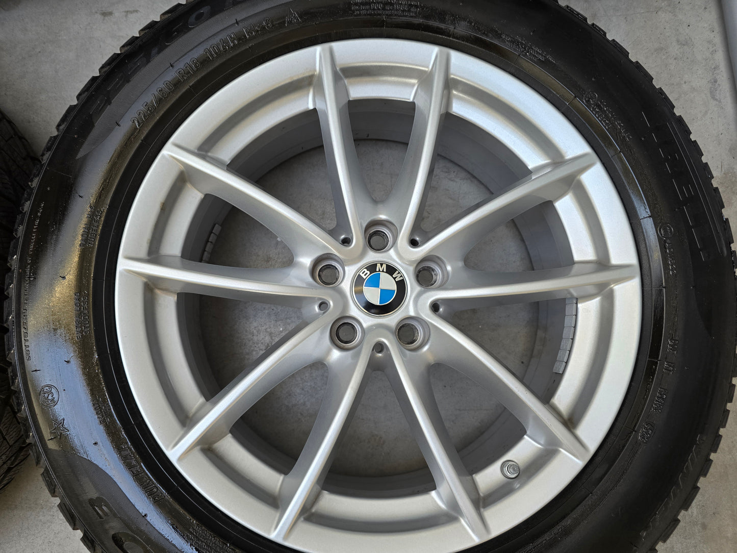 BMW X3 X4 G01 G02 618 18 inch velgen winterbanden DEMO