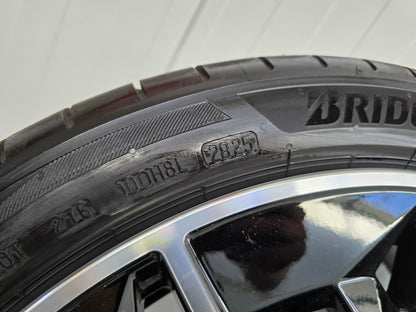 NIEUW Mercedes CLA EQ AMG 19 inch velgen zomerbanden