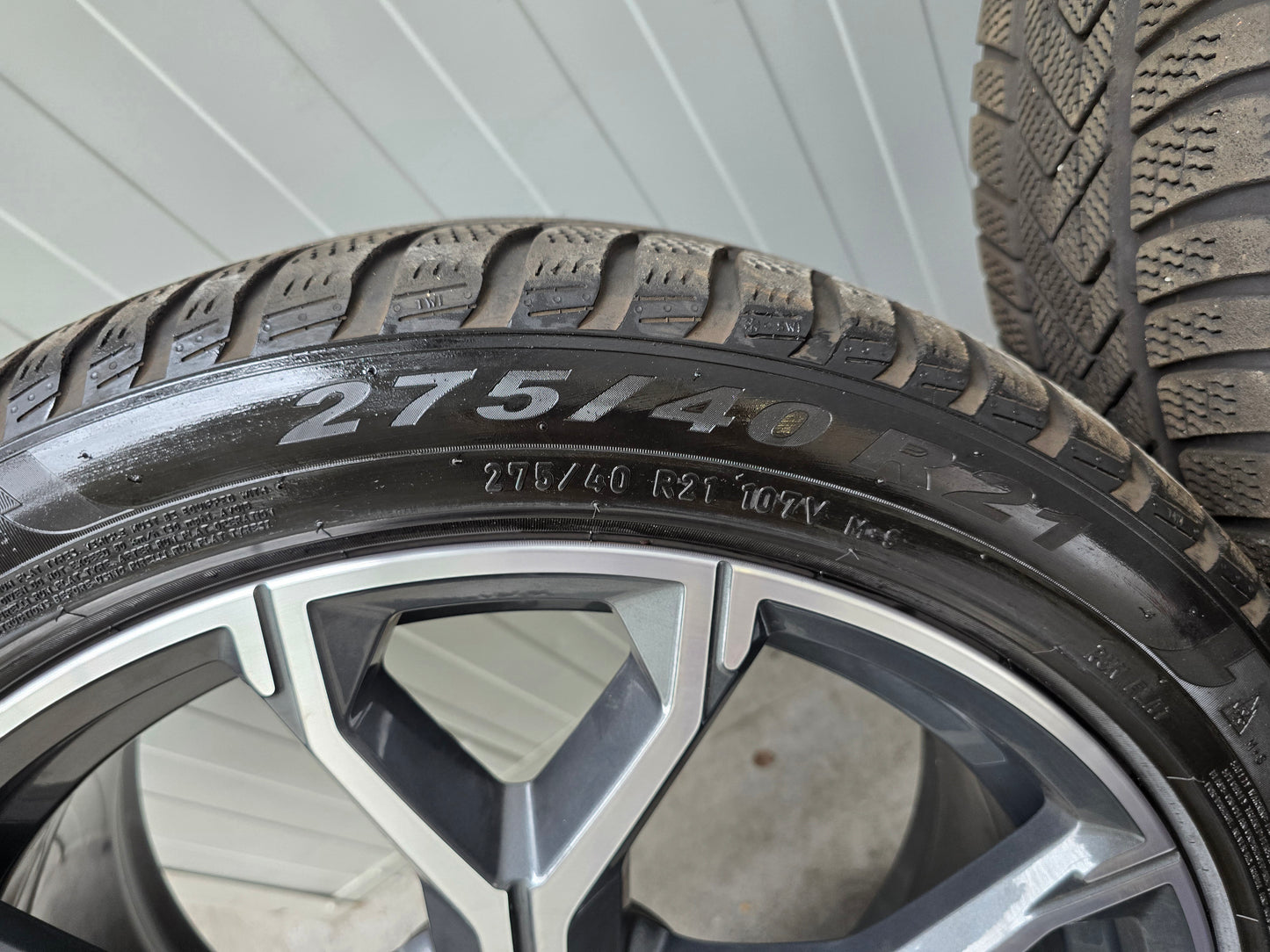 BMW X5 X6 G05 G06 741M 21 inch velgen winterbanden breedset DEMO