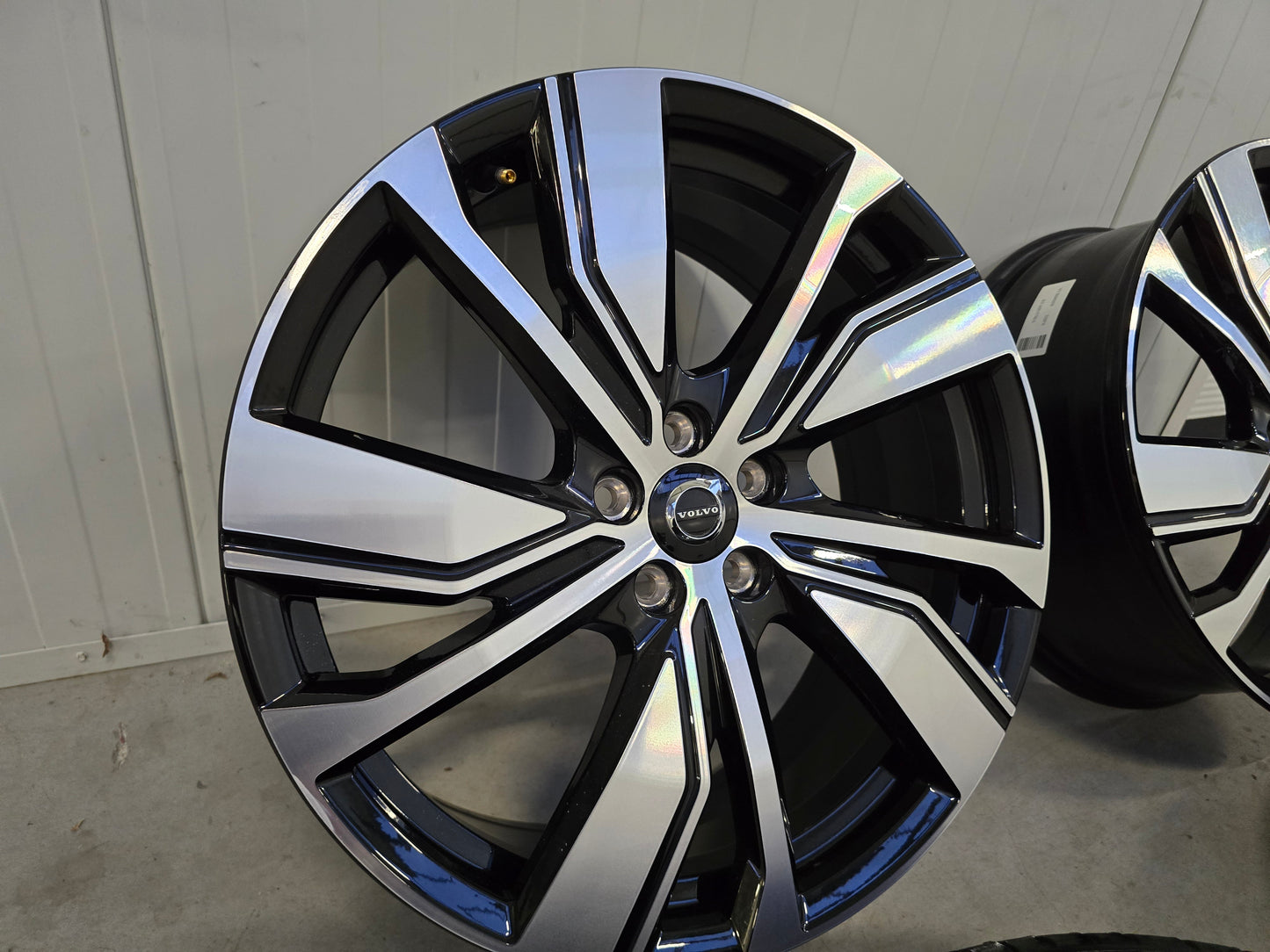 Volvo XC40 V60 V90 20 inch velgen zomerbanden 5x108