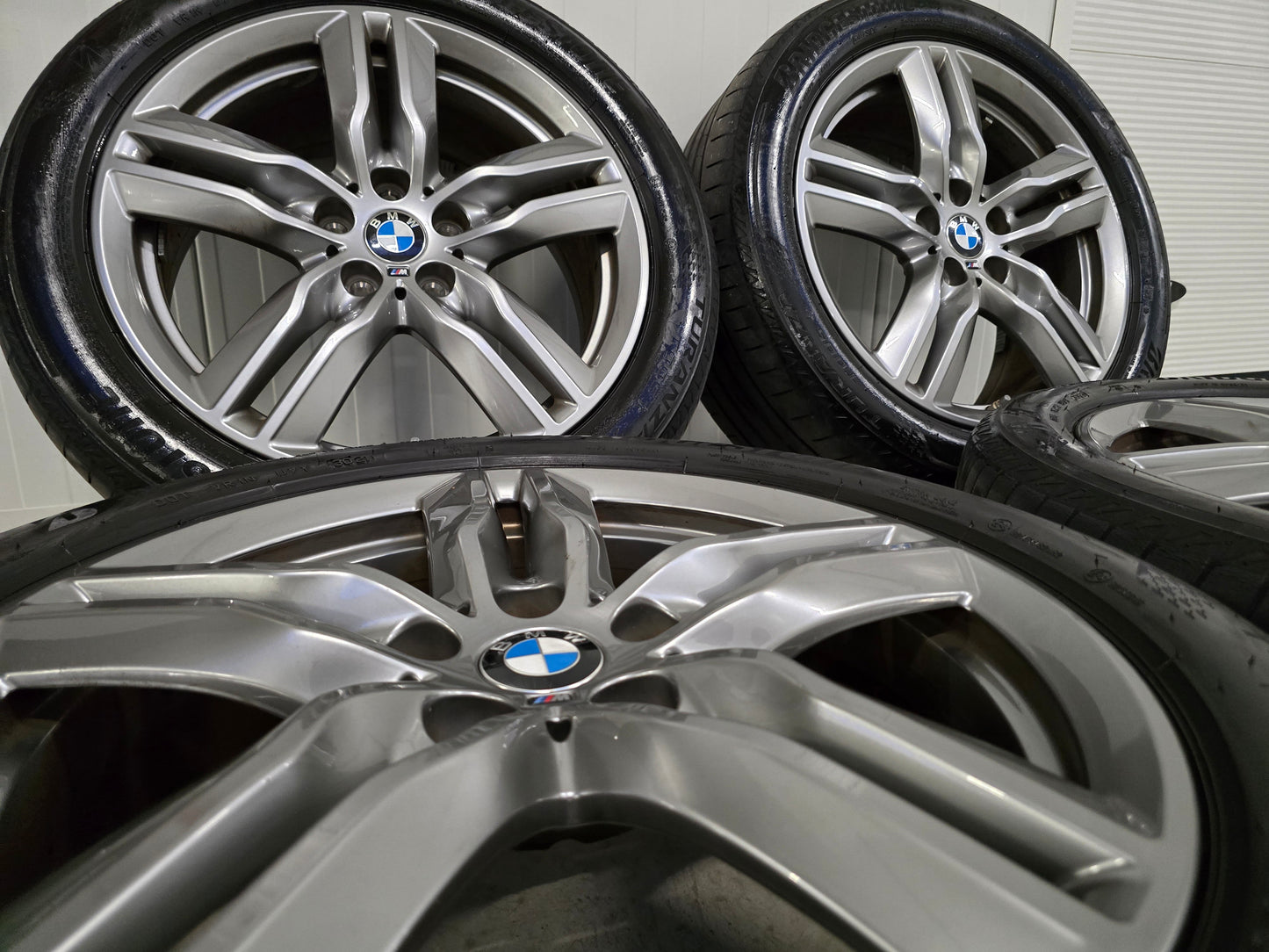 BMW X1 F48 U11 X2 F39 U10 570M 18 inch velgen zomerbanden