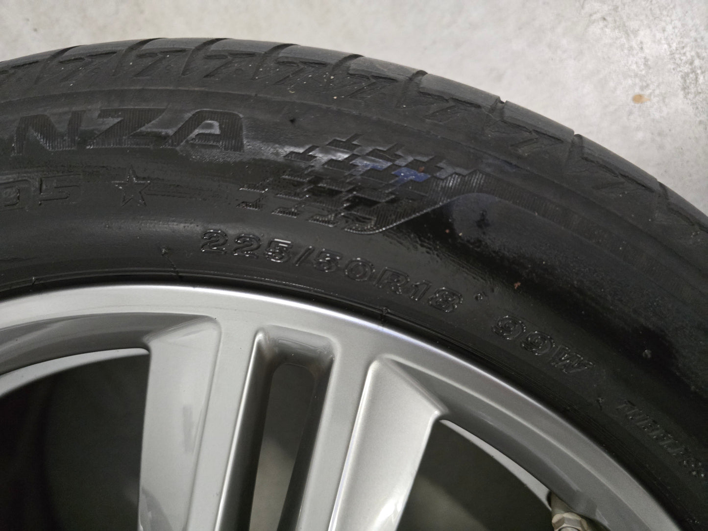 BMW X1 F48 U11 X2 F39 U10 570M 18 inch velgen zomerbanden
