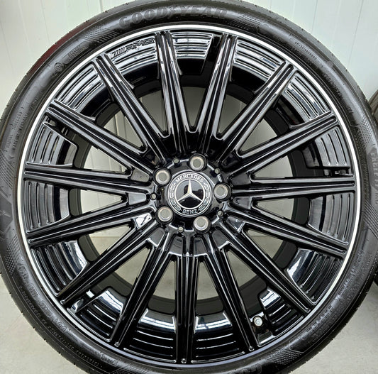 Mercedes CLE AMG 20 inch velgen zomerbanden breedset DEMO