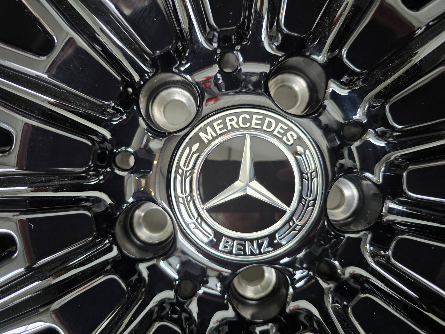 Mercedes CLE AMG 20 inch velgen zomerbanden breedset DEMO