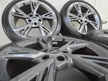 Audi A3 golf Caddy S Line 18 inch zomerbanden 5x112 Antraciet
