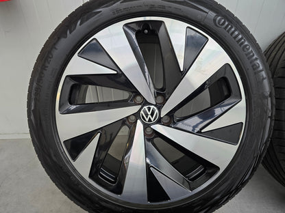 Volkswagen ID4 ID5 ID6 Enyaq Q4 20 inch breedset zomerbanden