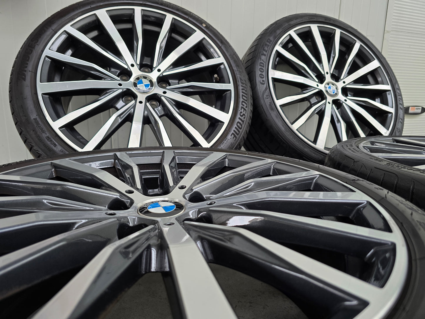 BMW 1 Serie F40 F70 2 serie F44 18 inch velgen 488 zomerbanden