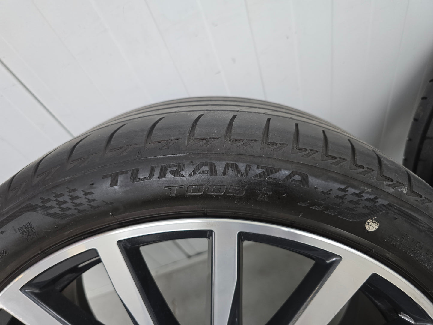 BMW 1 Serie F40 F70 2 serie F44 18 inch velgen 488 zomerbanden