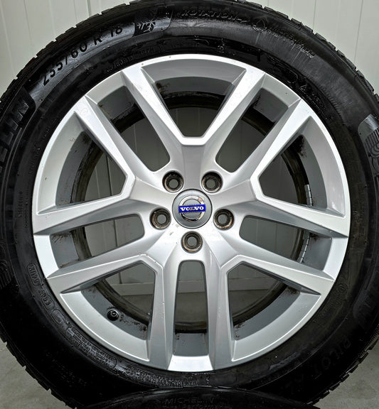 Volvo XC40 XC60 XC90 18 inch velgen winterbanden OEM