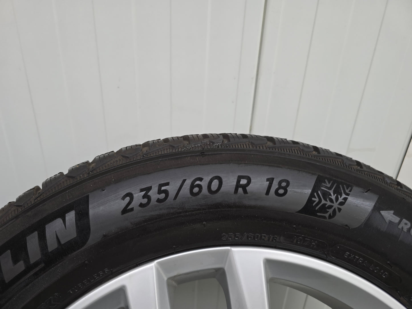 Volvo XC40 XC60 XC90 18 inch velgen winterbanden OEM